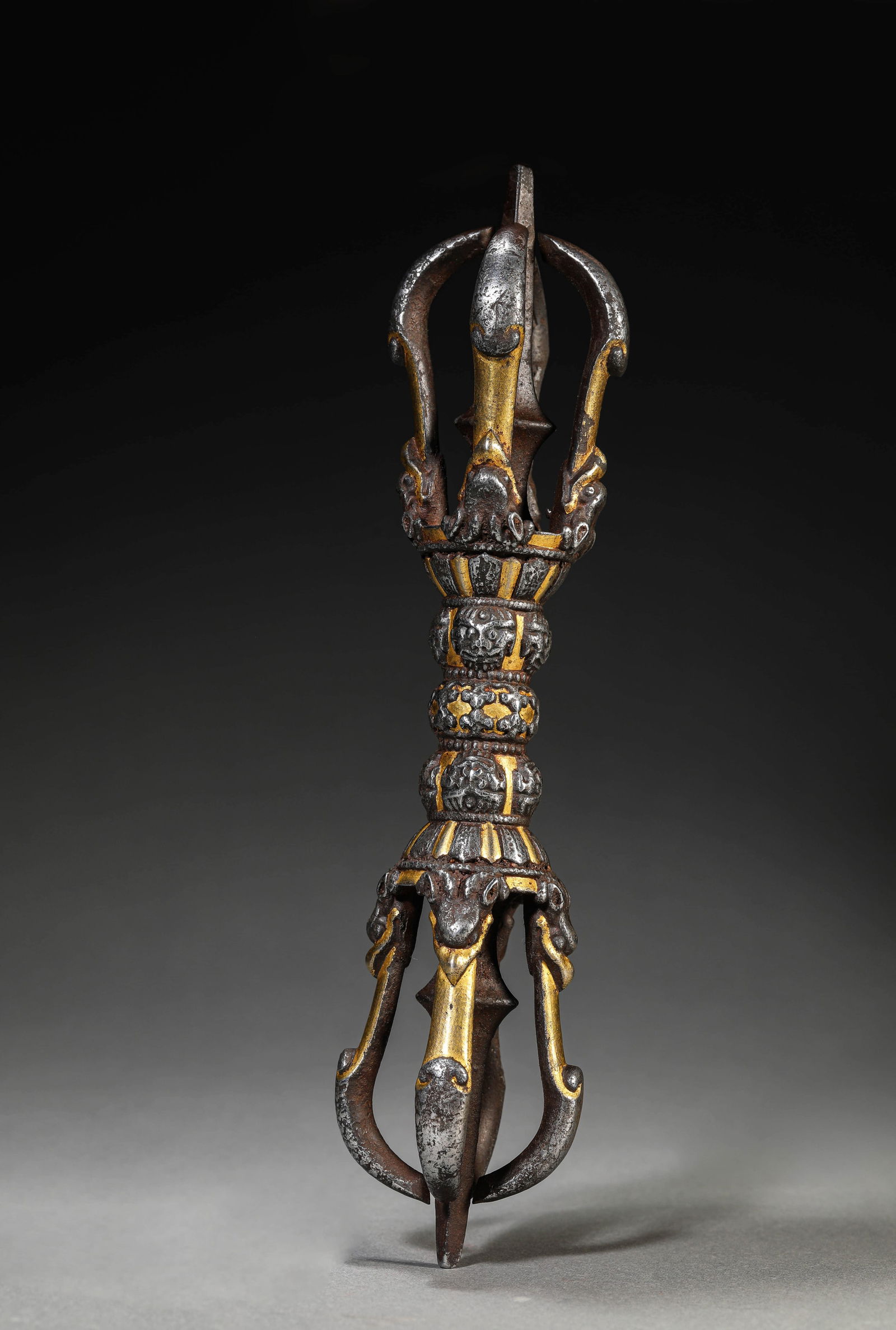 A TIBET IRON FIVE-PRONGED VAJRAA