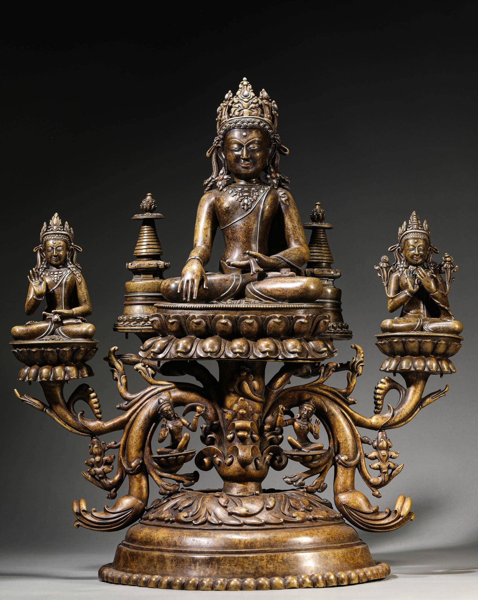 A TIBETAN 'GADANG SECT STYLE'