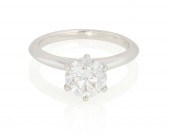 A TIFFANY & CO. DIAMOND RINGA