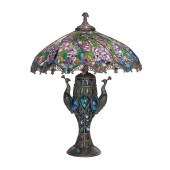 A TIFFANY STYLE LAMP LEADED GL