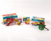 A tinplate pop-pop boat with c