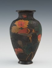 A Totai Bark Vase Baluster sha