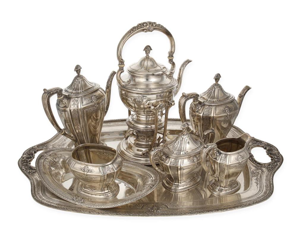 A TOWLE "D'ORLEANS" STERLING SILVER