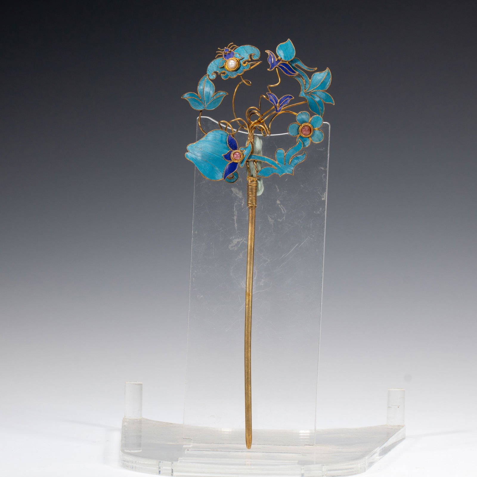 A TRADITIONAL BLUE ENAMEL -