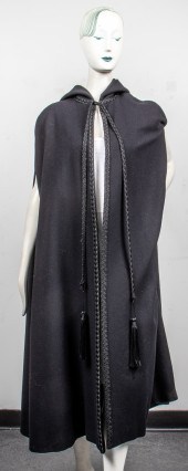 A TRIGERE BLACK WOOL HOODED CA