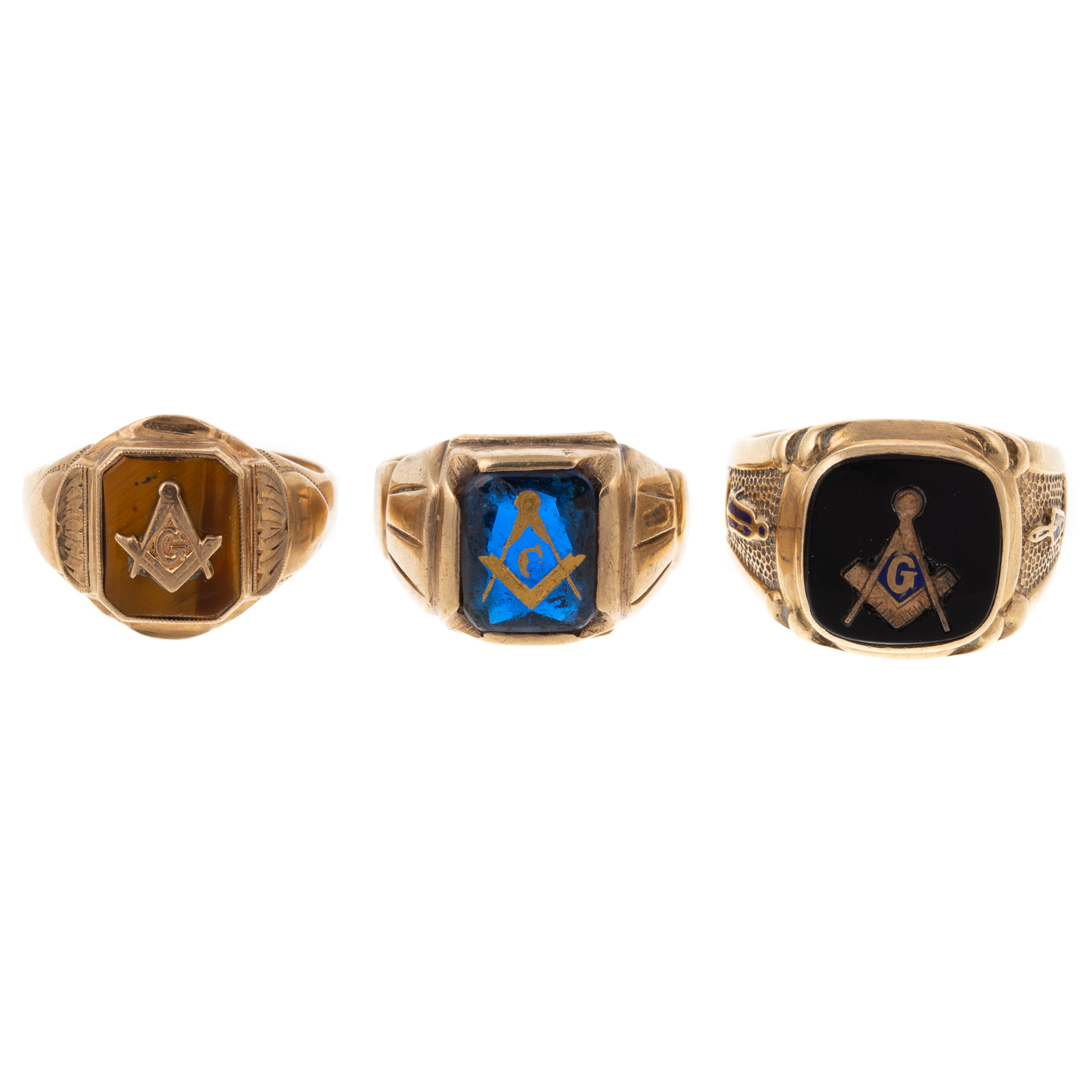 A TRIO OF MASONIC RINGS IN 10K