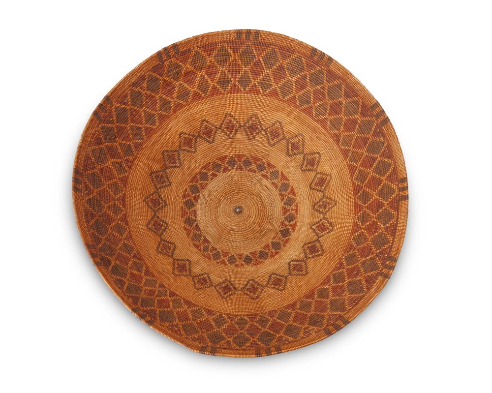 A TüBATULABAL/KAWAIISU POLYCHROME