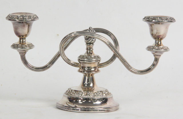 A two-branch two-light table