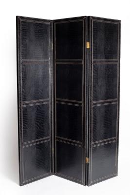 A two-fold screen, one side in