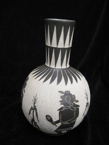 A & V Lucario Indian Pottery Vase