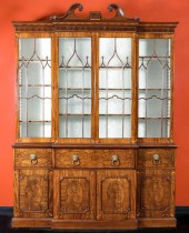 A VERY FINE 18C. BUREAU BREAKF