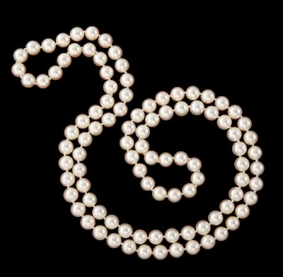 A Very Fine Akoya Pearl Necklace