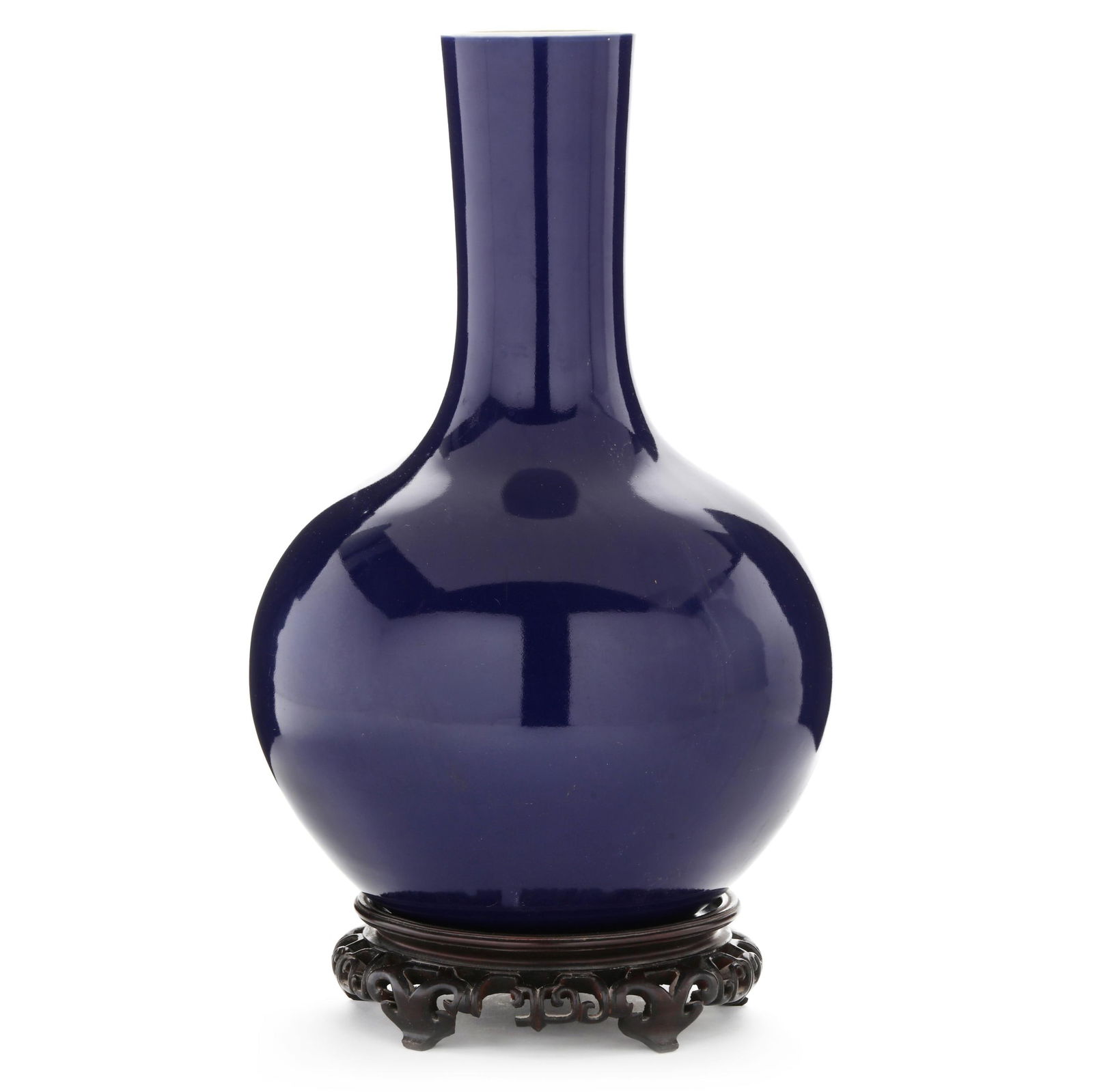 A VERY FINE AND RARE CHINESE BLUE