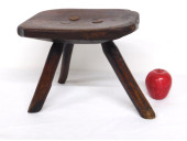 A VERY PRIMITIVE ANTIQUE OAK B