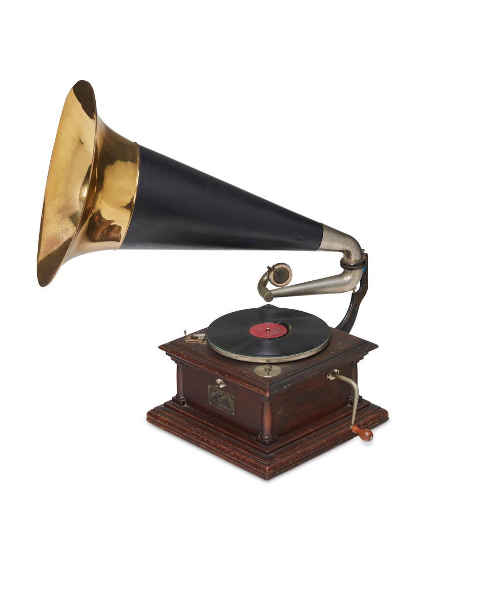 A VICTOR IV PHONOGRAPHA Victor IV