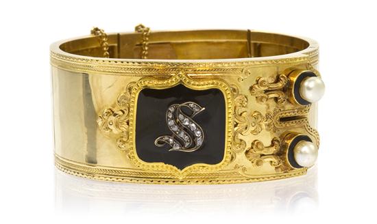 A Victorian 18 Karat Yellow Gold