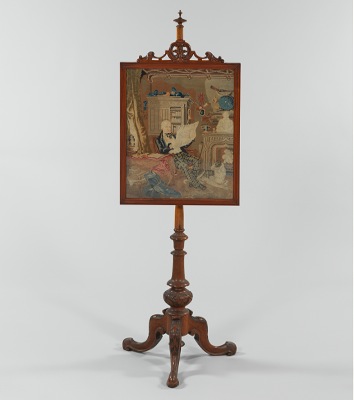 A Victorian Carved Wood Pole Screen