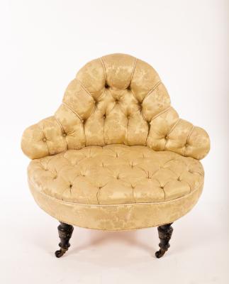 A Victorian chair with button