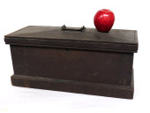 A VICTORIAN ERA WOODEN TOOL CH