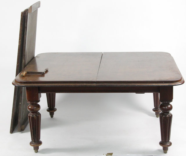 A Victorian mahogany extending