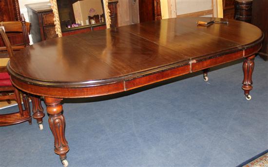 A Victorian mahogany extending