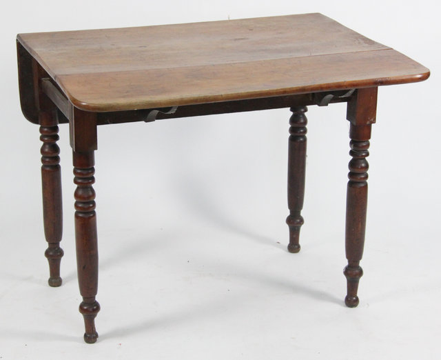 A Victorian mahogany two-flap