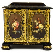A VICTORIAN PAPIER MACHE, LACQ