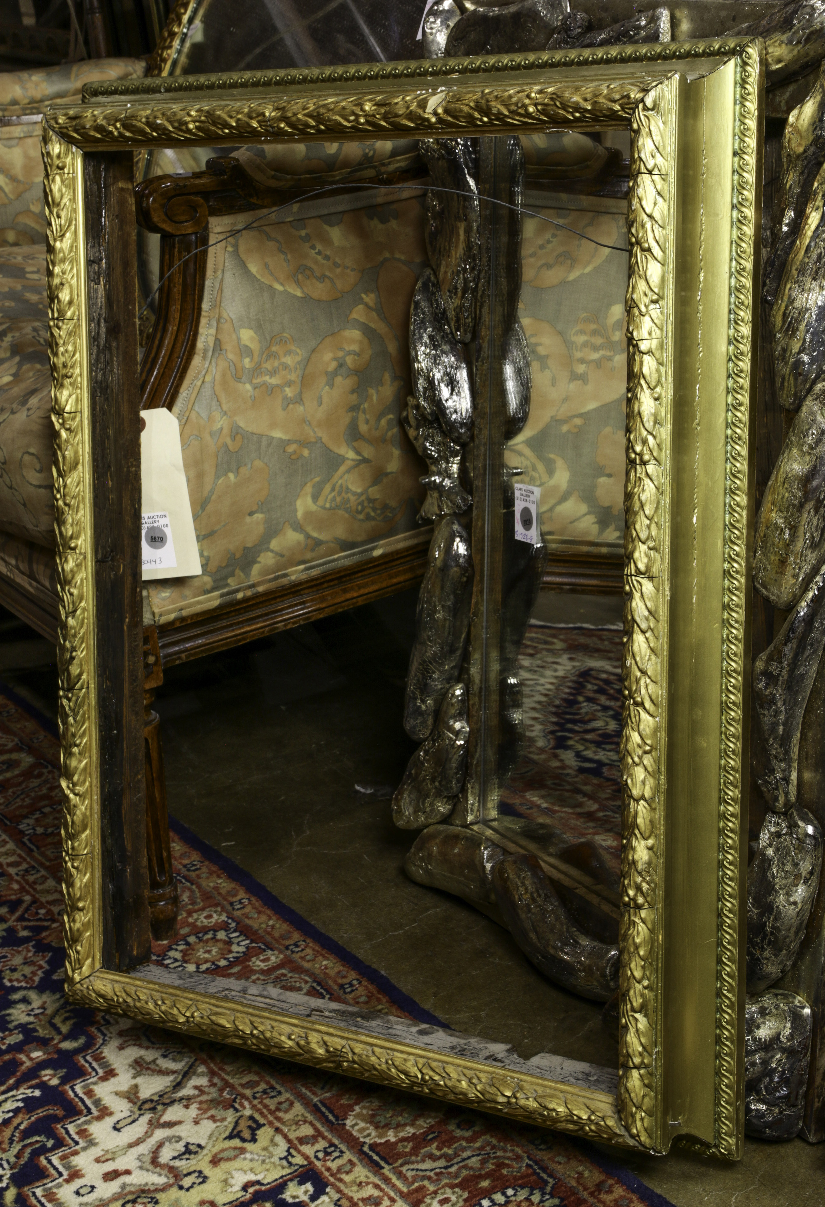 A VICTORIAN PICTURE FRAME A