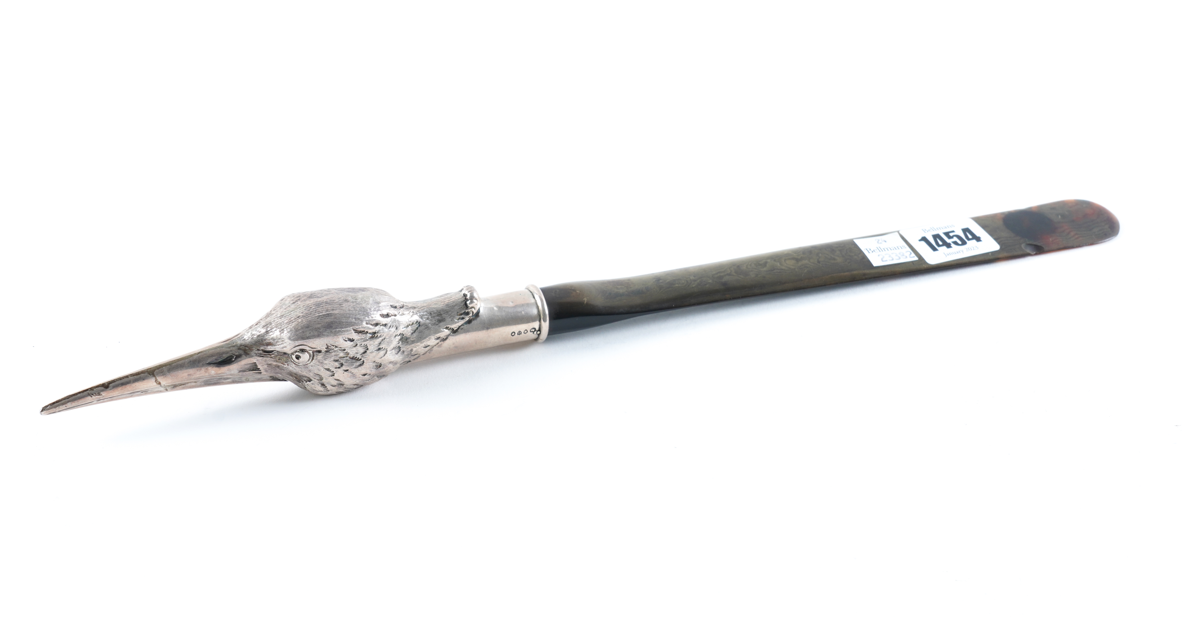 A VICTORIAN SILVER HANDLED PAPER