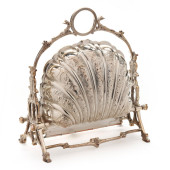 A VICTORIAN SILVER-PLATED BISC