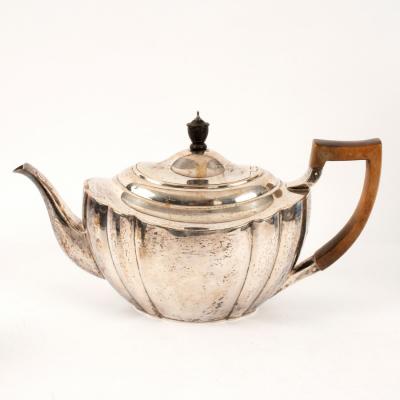 A Victorian silver teapot,