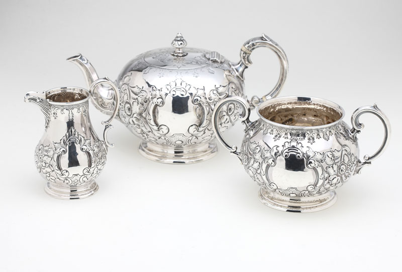 A Victorian sterling silver part