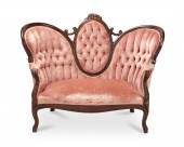 A VICTORIAN-STYLE SETTEEA Vict