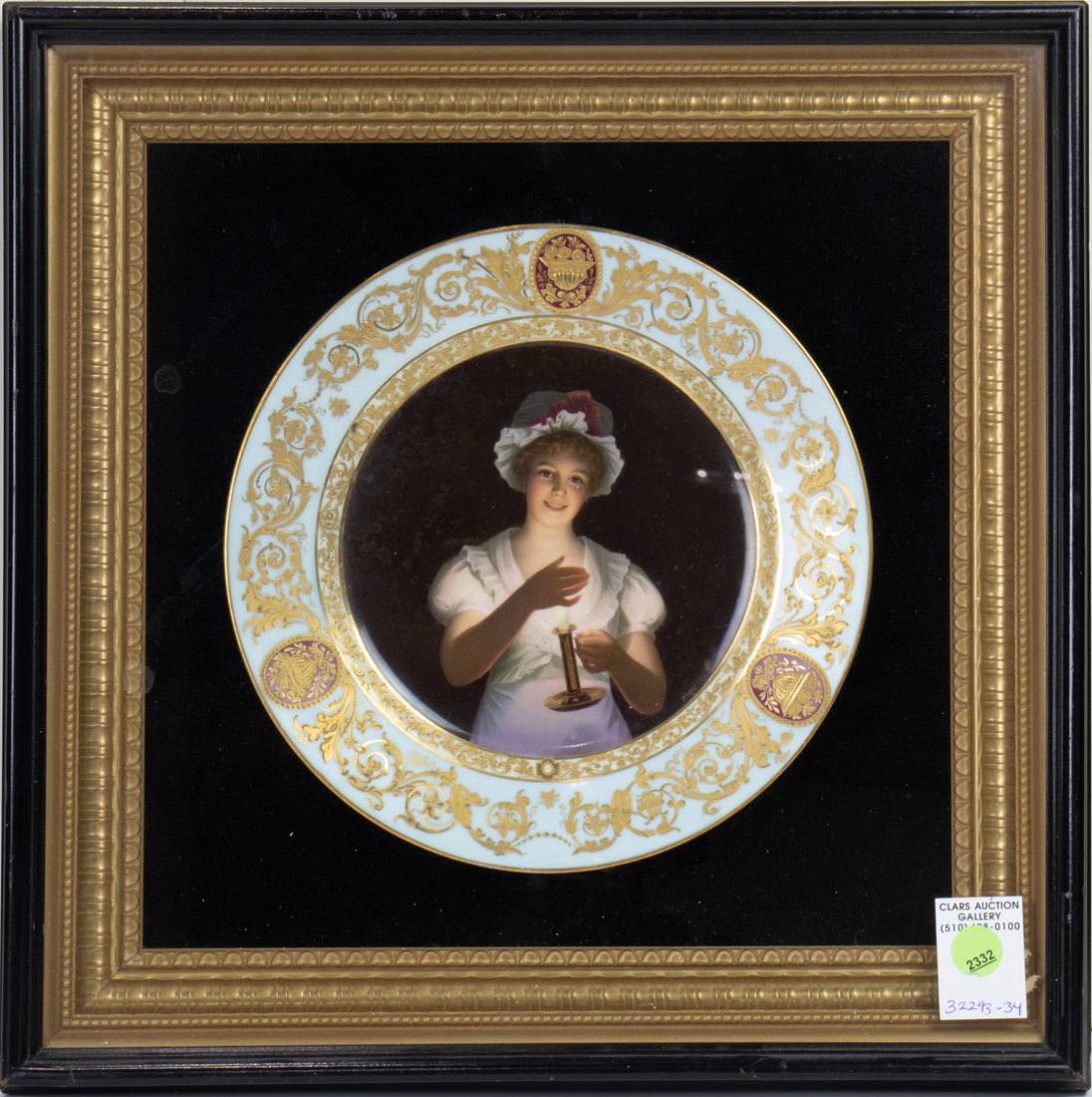A VIENNA STYLE PORCELAIN CABINET