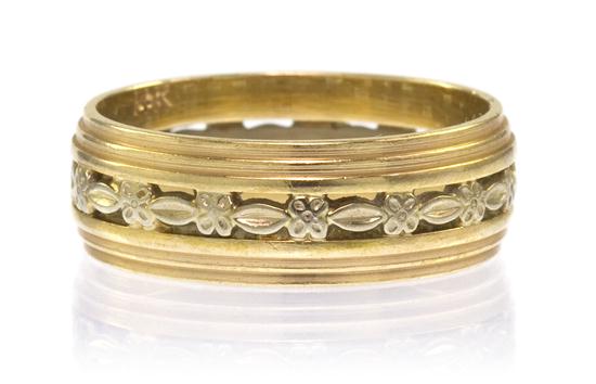 *A Vintage 14 Karat Gold Ring
