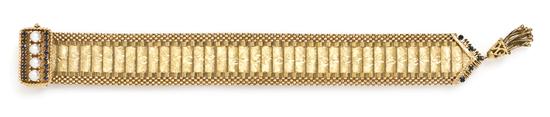 A Vintage 14 Karat Yellow Gold