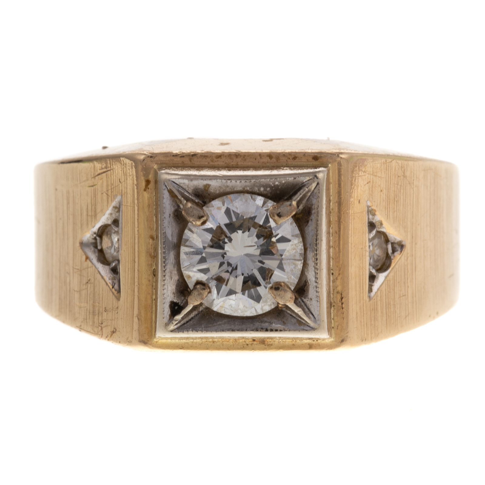 A VINTAGE 14K YELLOW GOLD RING WITH