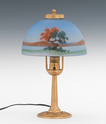 A Vintage Aladdin Boudoir Lamp with
