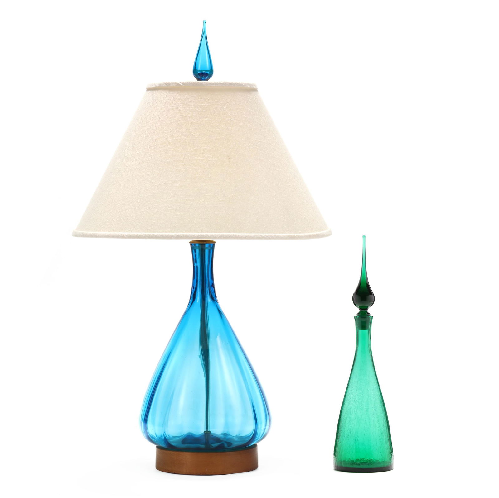 A VINTAGE BLENKO GLASS TABLE LAMP