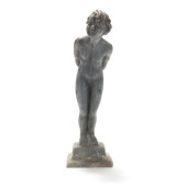 A VINTAGE CAST LEAD GARDEN STA