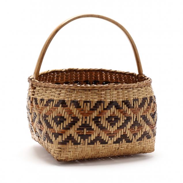 A VINTAGE CHEROKEE GATHERING BASKET