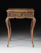 A VINTAGE CHINESE CARVED HARDW