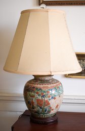 A vintage Chinese porcelain