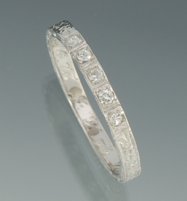 A Vintage Diamond and 18k Gold Band