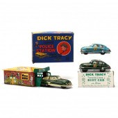A VINTAGE DICK TRACY TOY SELEC