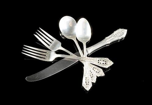 A VINTAGE EIGHTY-FIVE PIECE WALLACE