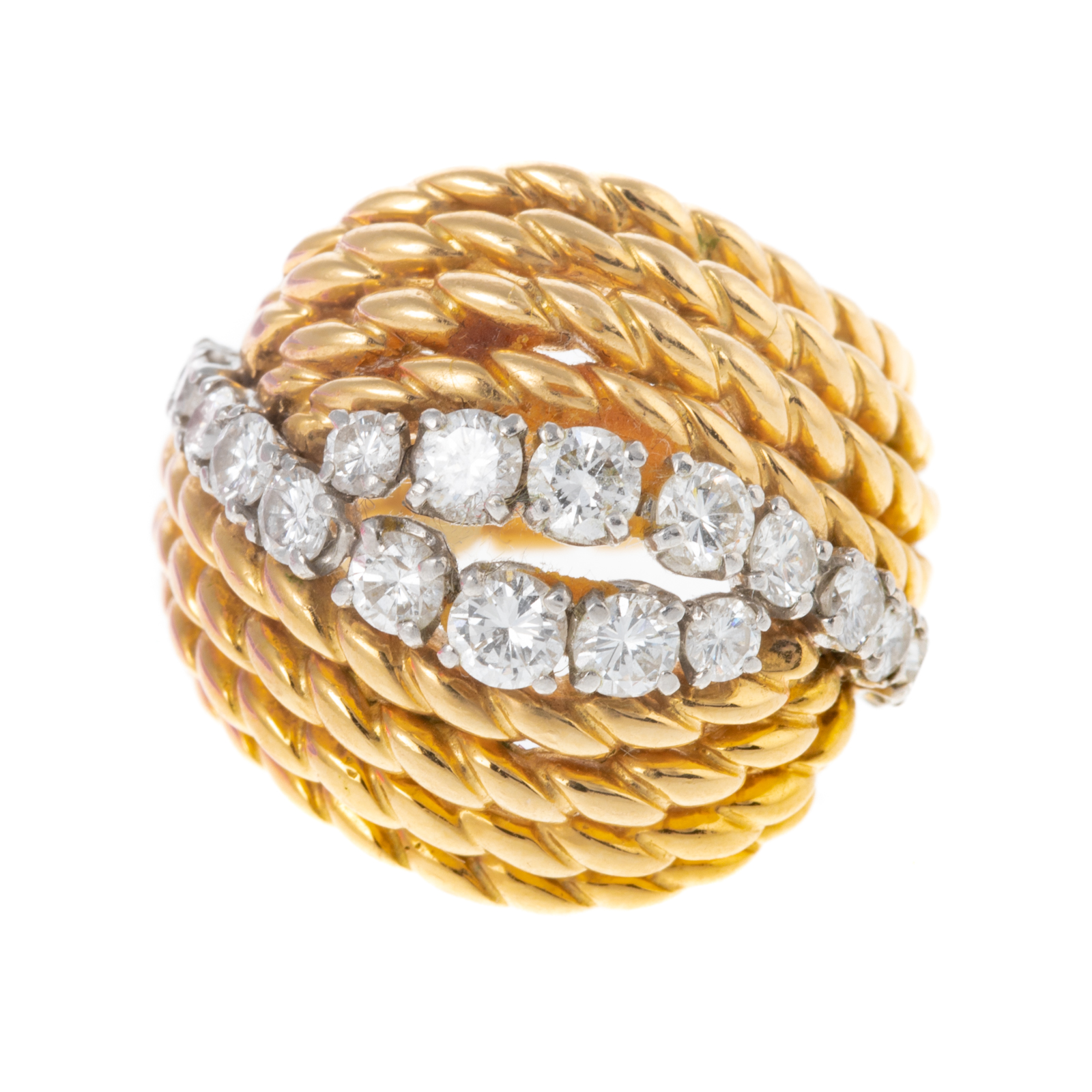 A VINTAGE FRENCH DIAMOND RING IN