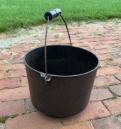 A vintage Griswold swing handl