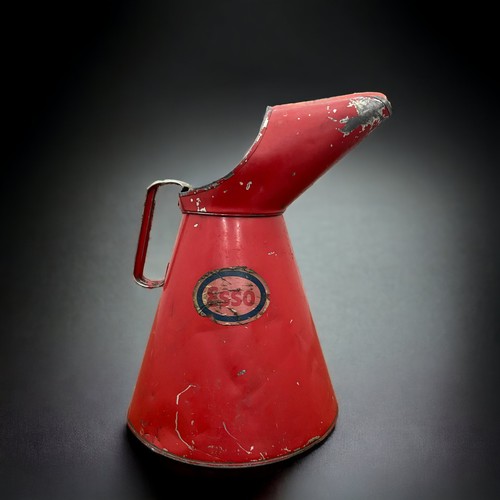 A VINTAGE LARGE 5 LITRE ESSO OIL