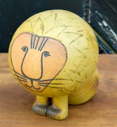 A vintage Lisa Larson glazed